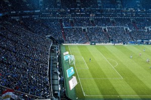 开云体育官网-新疆队对阵吉林队，当东方约基奇在CBA赛场绽放光芒