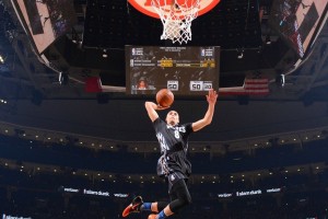 开云体育官网-英超争冠与CBA突围，当山西遭遇火箭，体育叙事如何跨越山海？