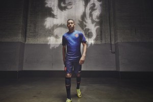 开云官网2026-欧冠淘汰赛焦点战，鹈鹕制霸爵士，当新奥尔良的爵士乐响彻欧洲之夜