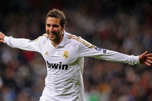 开云体育APP下载-斯通斯连续得分拉开差距，突尼斯节奏掌控加拿大，现代足球的战术博弈启示录